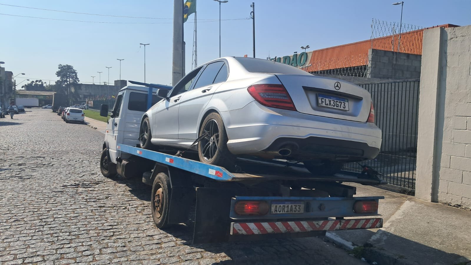Reboque em rodovia — guincho urgente GS Auto Socorro Mogi das Cruzes